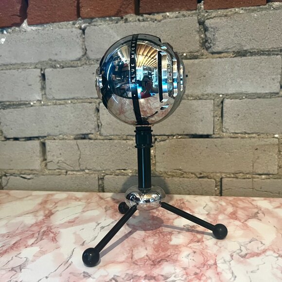 Blue Snowball mic - Picture 2 of 4